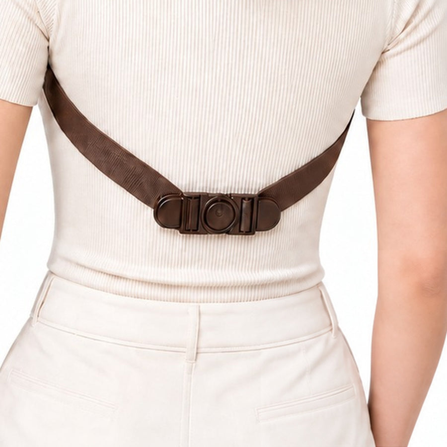 Druvex strap buckle clipped at the lower back